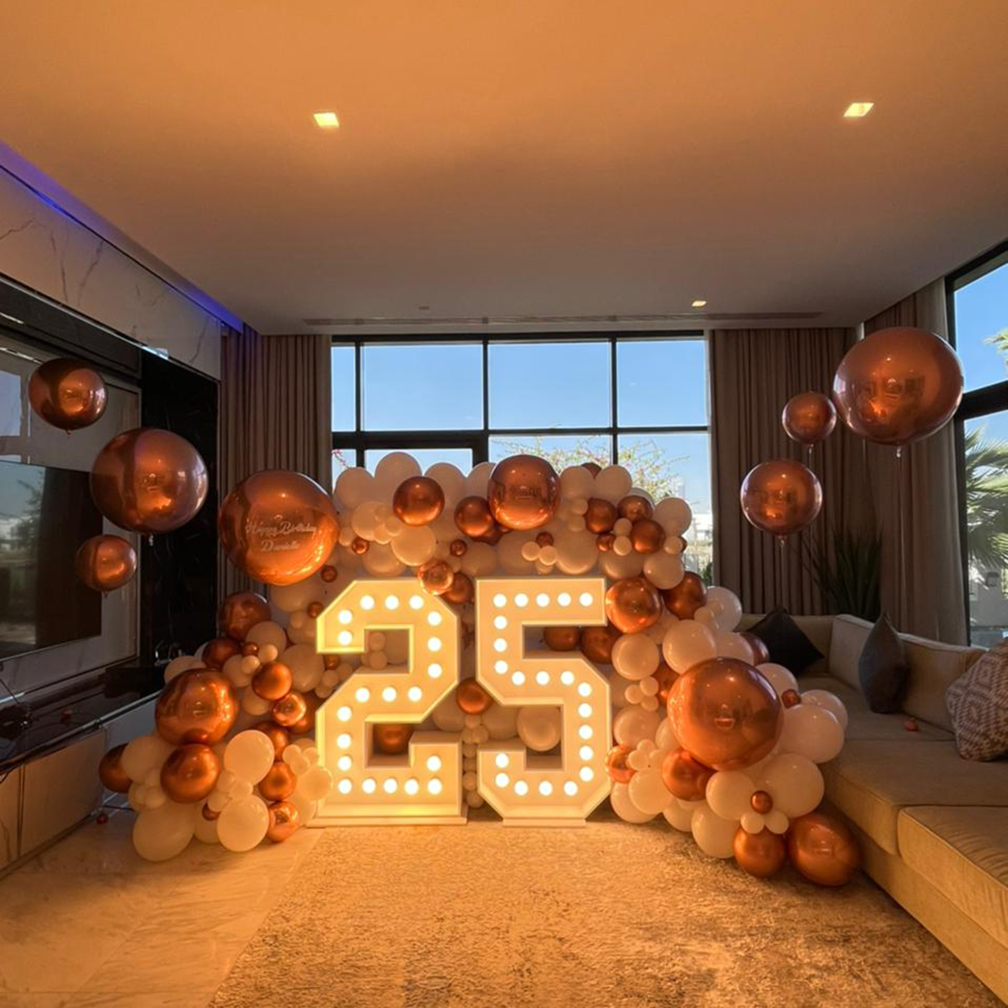 Fabulous 25 (Balloon Garland around the LED numbers LED 2 and 5 6x orbz helium balloons (Need advance booking to check he availability of the Numbers)