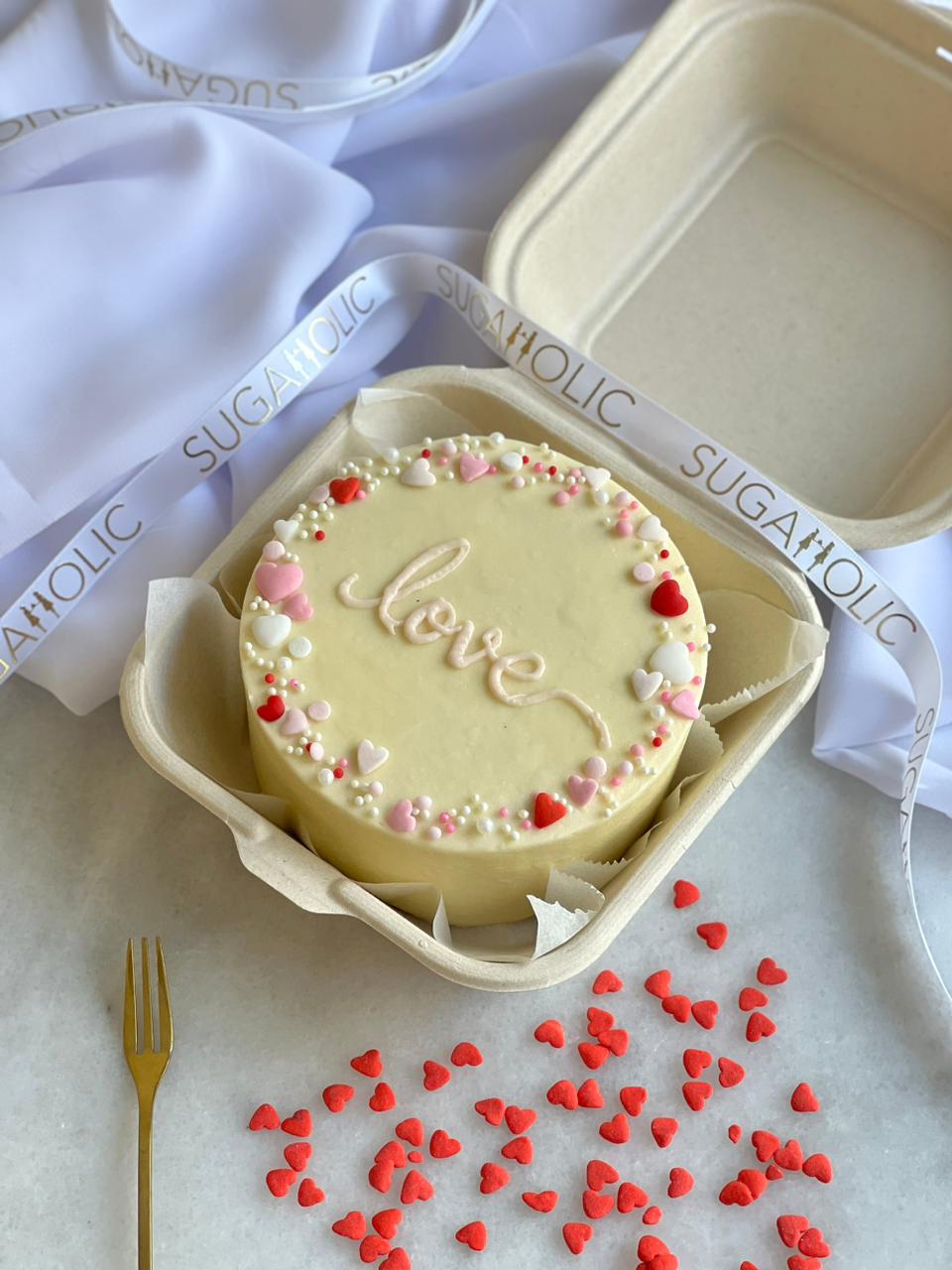LOVE  Round Bento Cake