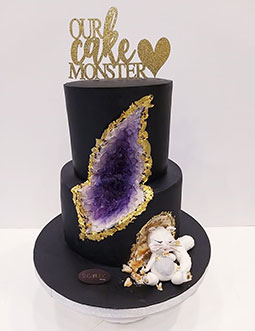Cake monster Fondant Cake
